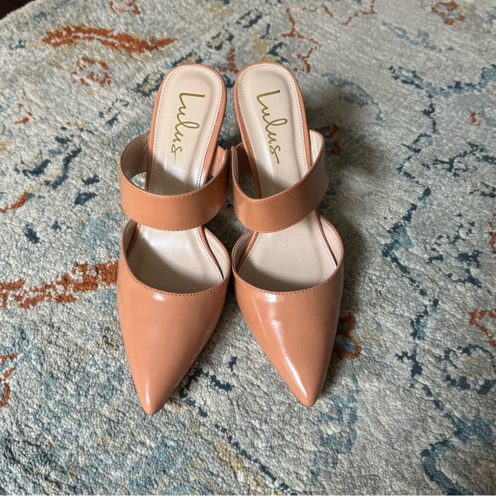 Lulus nude heels, size 8 1/2